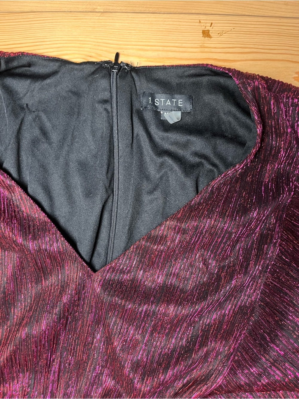 1.STATE Metallic Wine Burgundy Wide Leg Jumpsuit Flutter Sleeve - Picture 6 of 6
